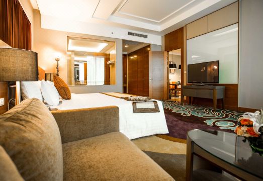 더 그랜드 포윙스 컨벤션 호텔 방콕