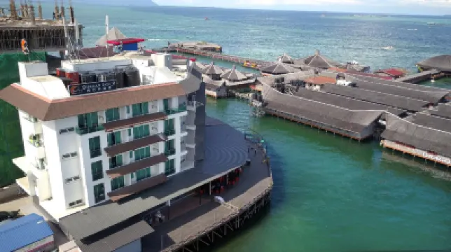 シパダン イン 3 Bukit Tengkorak Archaeological Heritage Site周辺のホテル