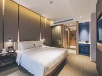 上海北外滩亚朵酒店 - 几木大床房