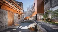 Yufengli Hotel Hotel dekat East Lake of Linhai