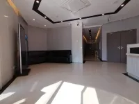 Homeinn Hotel (Nanchang Bayi Square Second Affiliated Hospital) Hotels near Donghu