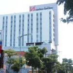Swiss-Belinn Manyar
