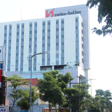 Swiss-Belinn Manyar