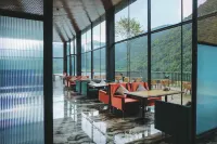 CLOUD·LAKE RESORT HOTEL - Frühstück