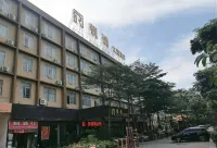 Ruiyi Theme Hotel (Nanning Anji Bus Station) Hotel in zona Anji Passenger Transport Terminal