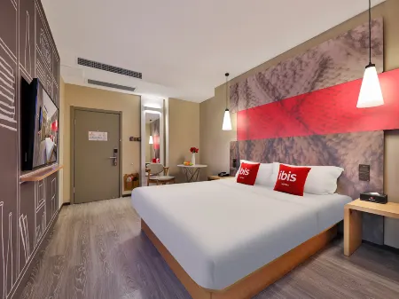 Ibis Hotel (Beijing Changping Subway Station)