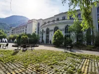 Zhashui Zhongnan Impression Hotel Hotels in Zhashui