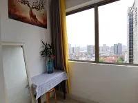 Manjuan Time Youth Hostel (Changsha Wuyi Square)