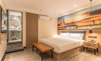 Princess Smart Hotel (Liuzhou Wuxing Pedestrian Street)