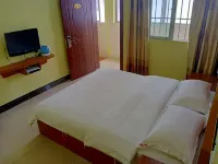 Hongyun Hotel (Yuzhou Road People's Park) - 2-Star