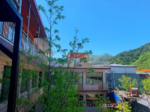Beijing Huanghuacheng Lakeside Great Wall Guanshan Homestay