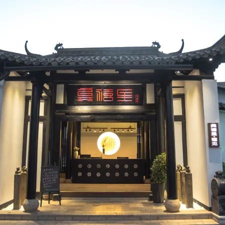 Gongxili-Xijian Hotel-Kunming Dongfeng East Road Dashuying Metro Station