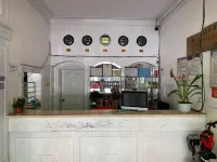 Jinxian huaxia village hotel - 2-Star