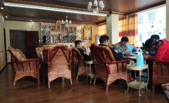 Kangding Shayang Hotel