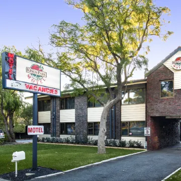 Kings Park Motel