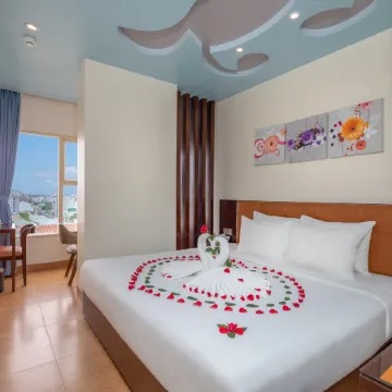 ANFADA Hotel Danang