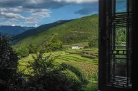 Songtsam Tacheng Lodge - Bjergudsigt