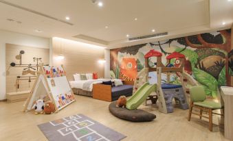 Sun Dialogue Hotel by Cosmos Creation
