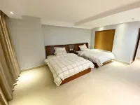 Jinze Business Hotel