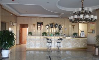 Jishishan Jindu Business Hotel