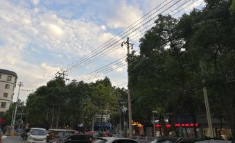 Home Inn ·Neo (Wenhua Road, Renmin Road, Biyang, Zhumadian) 객실