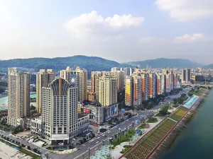 Celebrity City Hotel