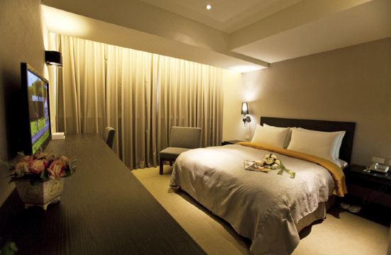 3. E-하우스 호텔..