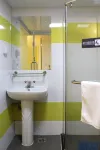 โรงแรมแกรนด์ ไฮแอท (สถานีรถไฟความเร็วสูงเวยไห่ ทิศเหนือ) - 2 ดาว