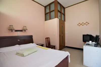 Lanxi Network Hotel Hotels near Danhe Canyon