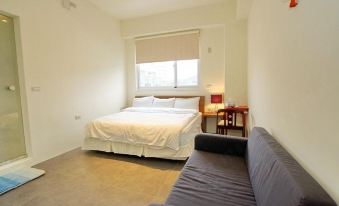 Min Pin Hostel