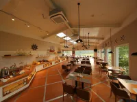 Oriental Land Resort (Hotel) Отели рядом с достопримечательностью «Парк Ориентал-Лэнд»