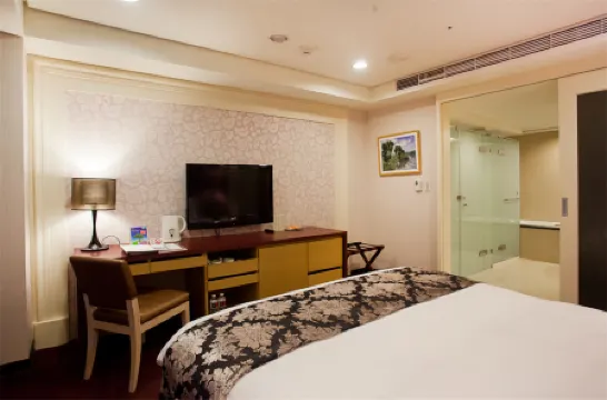 Golden Tulip Zhong Xin Hotel Taichung