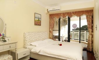 Shenzhen Xiaomeisha Blue of the Sea Serviced Apartment