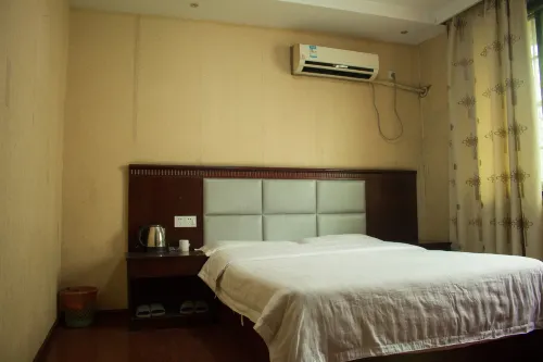 Huaxiang Hotel - 2-نجوم