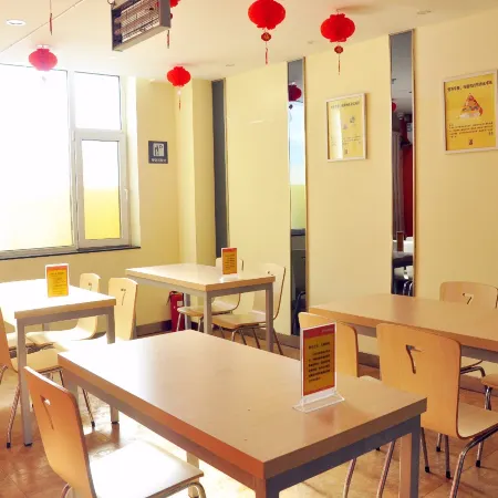 7 Days Inn (Datong Railway Station)