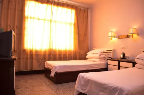 Wenxian Jincheng Hotel - 2-Star