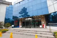 Dongwu Hotel (Suzhou University) Hotels in Shiquan Street/Pan Gate Scenic Area