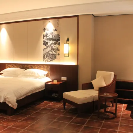 Guanhailou Holiday Hotel