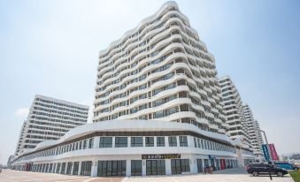 Mega Union Apartment (Qingdao Oriental Movie Metropolis Wanda Mansion)