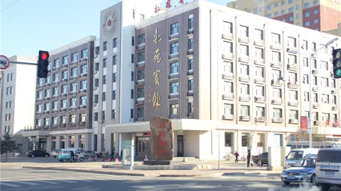 Beiyuan Hotel in Sunwu County