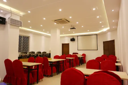City 118 Express Hotel (Yangzhou Dongguan Street Heyuan Branch)