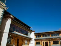 Deyang Mansion Hotels in Shangri-La City