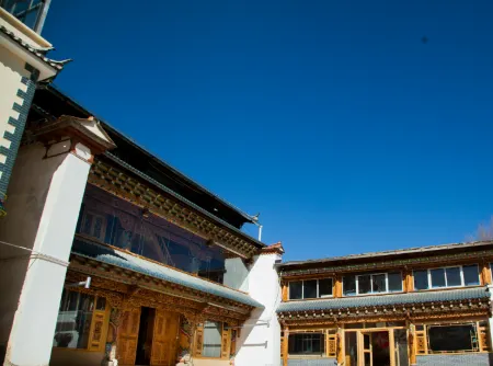 Deyang Mansion