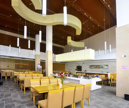 Galaxy Bay Resort Отели рядом с достопримечательностью «Wang Fu Zhou»