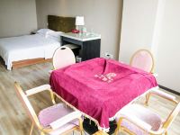 荆门加洲公寓酒店 - 温馨大床房