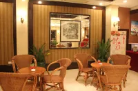 Yazhi Hotel Kaiping