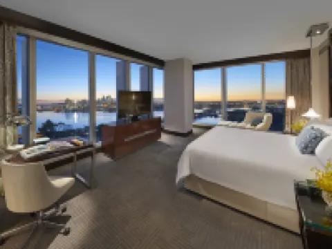 Crown Towers Perth パースのホテル