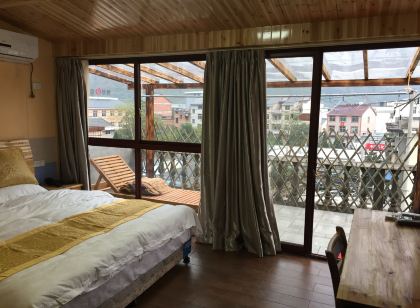 松陽松蔭水岸民宿