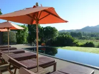 Yoma Hotel, Pai - Pools