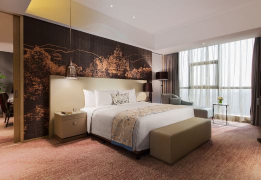 완다 레알름 장먼